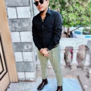 Meet your Posher, Alamri